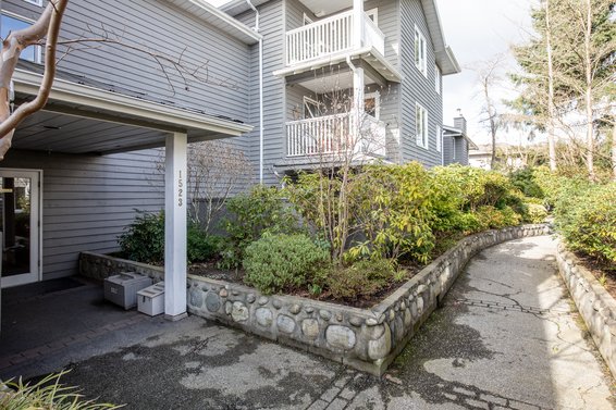 Illahee - 1523 Bowser Ave | Townhomes For Sale & Sold