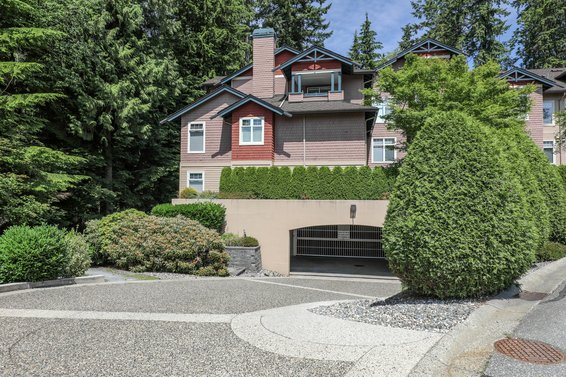 Strathaven - 1144 Strathaven Dr | Condos For Sale + Listing Alerts