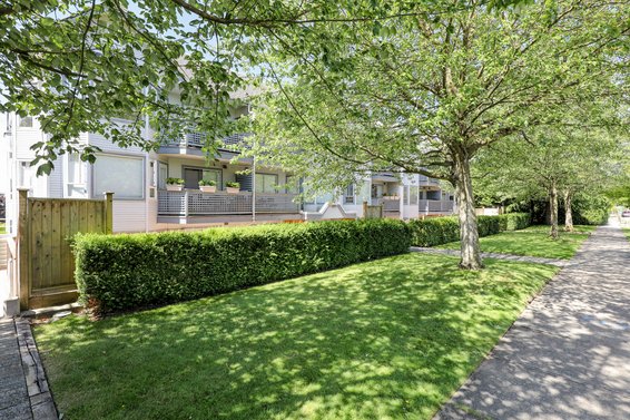 Dunberton Manor - 315 E 3rd St | Condos For Sale + Listing Alerts