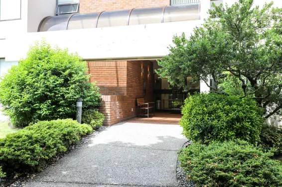The Bristol - 1737 Duchess | Condos For Sale + Listing Alerts  