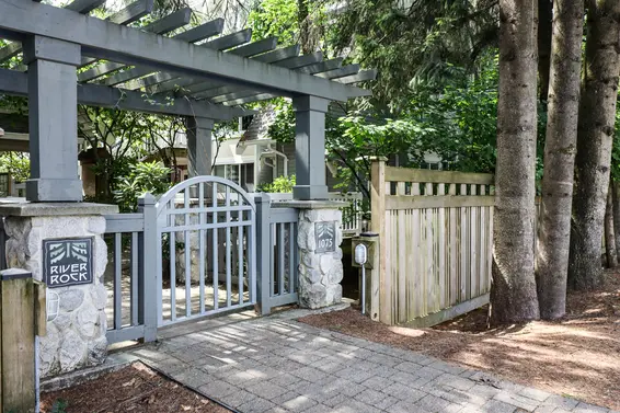 1071, 1073, & 1075 Lynn Valley Road, North Vancouver For Sale - image 1