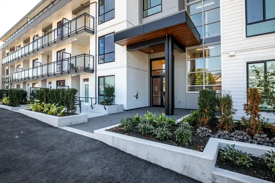 615 & 625 East 3rd Street, North Vancouver For Sale - image 3