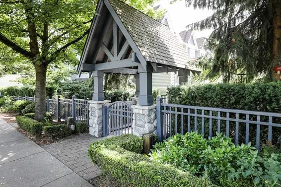 995, 1005, 1015, & 1027 Lynn Valley Road, North Vancouver For Sale - image 2
