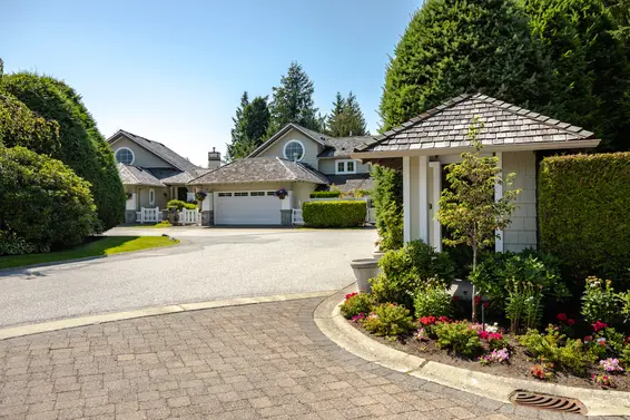 5110 & 5130 Alderfeild Place & 5402 West Vista Court, West Vancouver For Sale - image 4