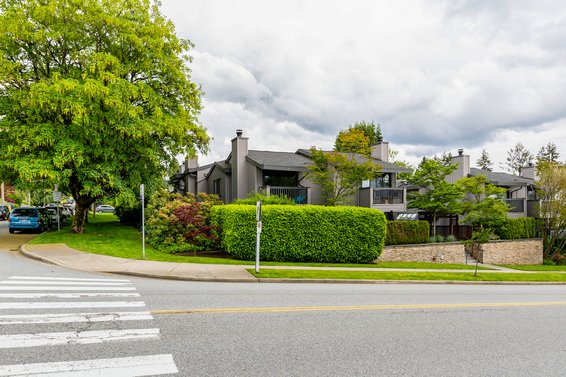 3120-3142 Lonsdale Avenue, North Vancouver