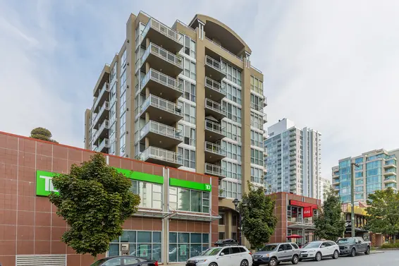 108 East 14th Street, North Vancouver For Sale - image 2
