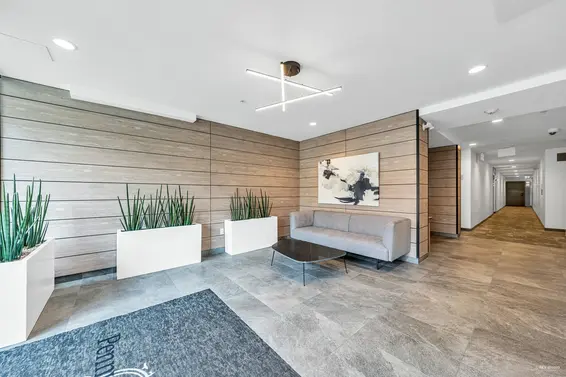 715 West 15Th Street, North Vancouver For Sale - image 2