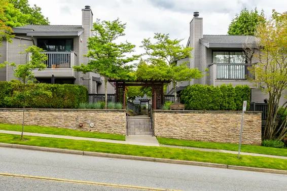 Lonsdale Mews - 3120-3142 Lonsdale | Townhomes For Sale + Alerts  