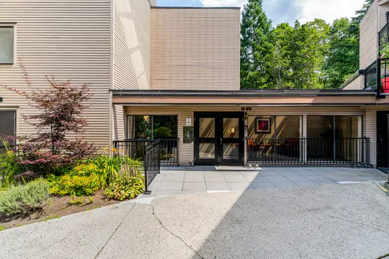 Brookwood North - 1385 Draycott Rd | Condos For Sale & Sold  