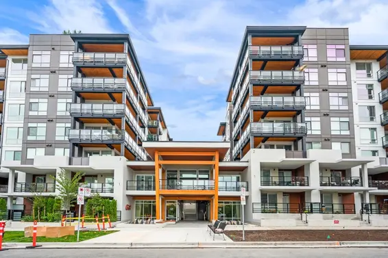 108 & 128 East 8th Street, North Vancouver For Sale - image 1