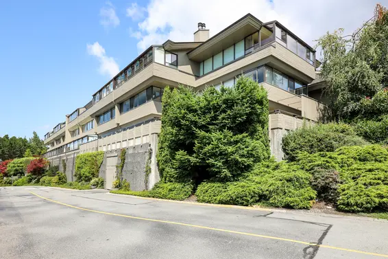 2202 & 2212 Folkestone Way, West Vancouver For Sale - image 8