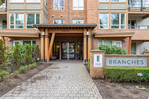 2601 Whiteley Court & 1111 East 27th Street, North Vancouver For Sale - image 5