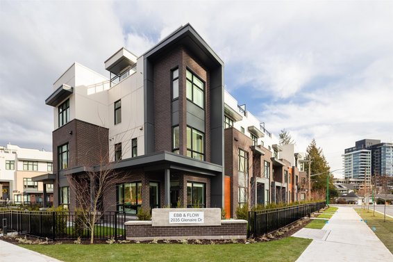 2035 Glenaire Drive, North Vancouver