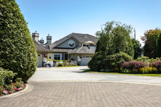 5110 & 5130 Alderfeild Place & 5402 West Vista Court, West Vancouver For Sale - image 5