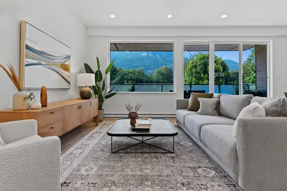 1089 Wilson Crescent, Squamish For Sale - image 4