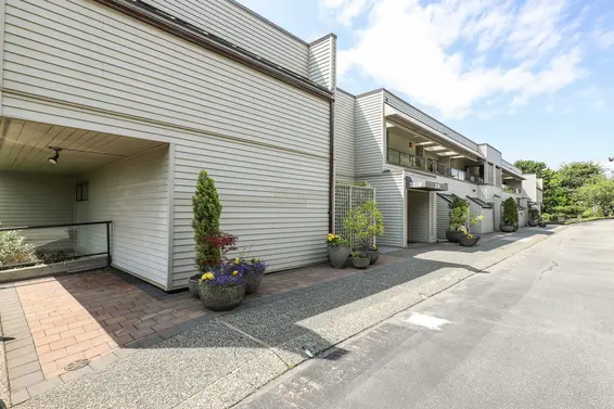 2236-2250 Folkestone Way, West Vancouver For Sale - image 3