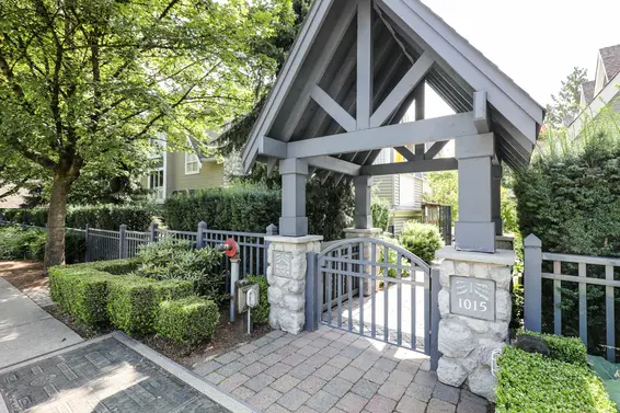 995, 1005, 1015, & 1027 Lynn Valley Road, North Vancouver For Sale - image 4