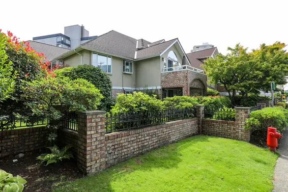 2110, 2130, & 2150 Marine Drive, West Vancouver For Sale - image 5