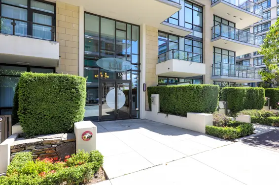 162 & 172 Victory Ship Way, North Vancouver For Sale - image 3