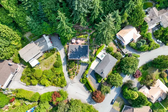 704 Maurelle Court, North Vancouver For Sale - image 53