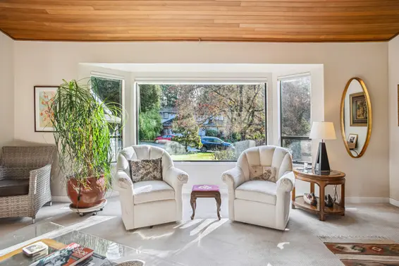 4131 Fircrest Place, North Vancouver For Sale - image 5