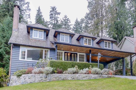 5351 Esperanza Drive, North Vancouver