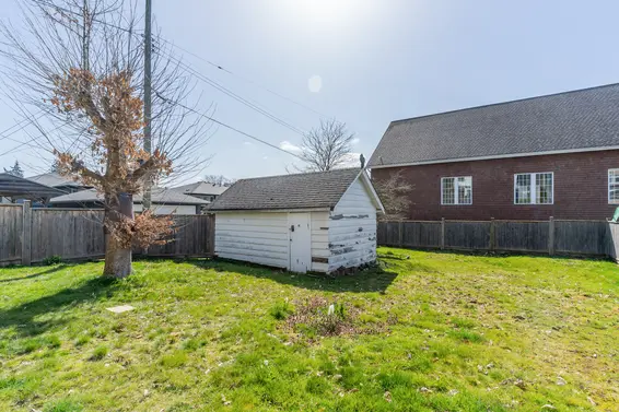 535 East 13th Street, North Vancouver For Sale - image 37
