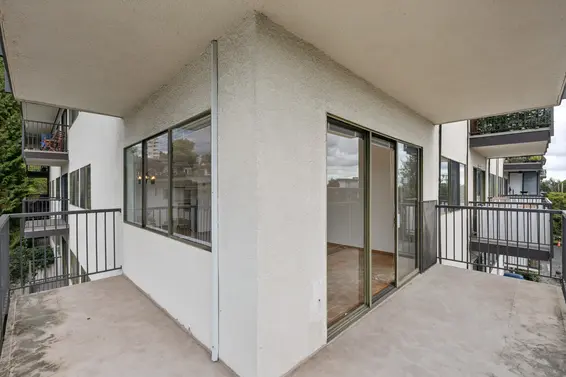 211 155 East 5th Street, North Vancouver For Sale - image 23