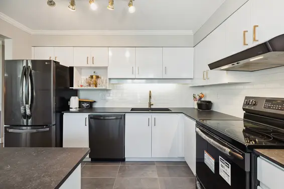 201 1555 Eastern Avenue, North Vancouver For Sale - image 7