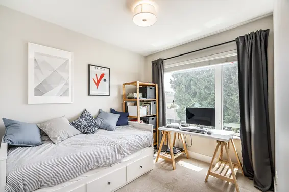 211 1496 Charlotte Road, North Vancouver For Sale - image 18