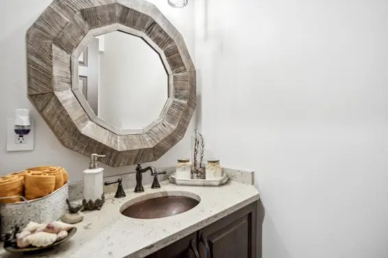 302 East 6th Street, North Vancouver For Sale - image 13
