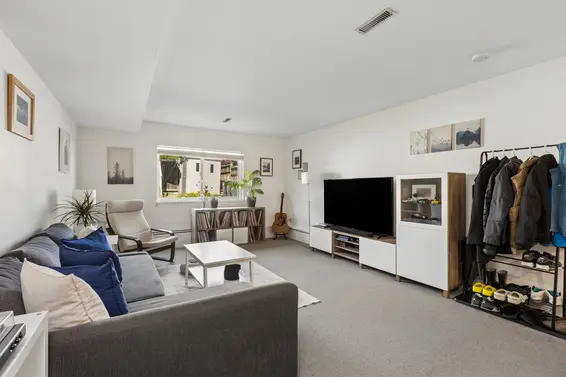 1678 Depmsey Road, North Vancouver For Sale - image 31