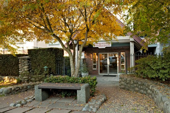 409-150 West 22nd Street, North Vancouver
