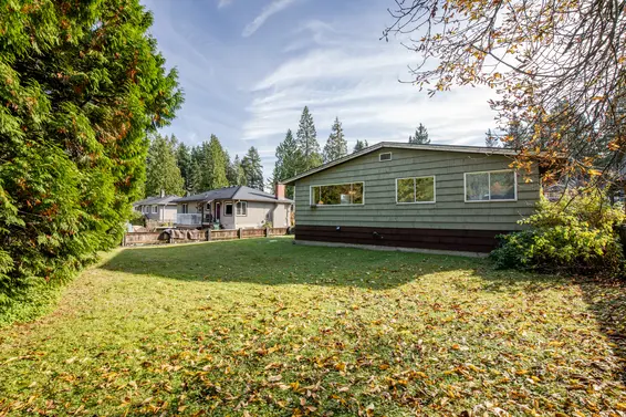Backyard 4 - 640 East Osborne Road, North Vancouver  