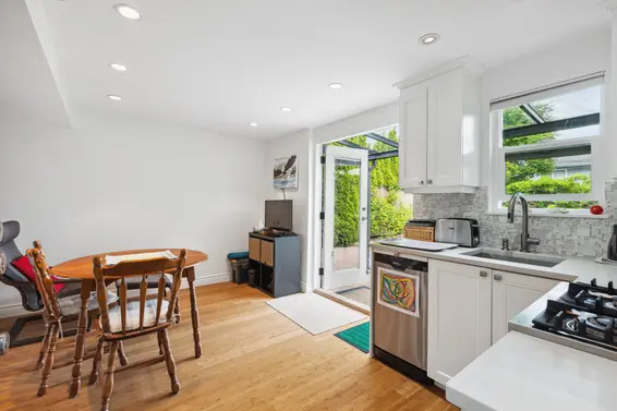 1170 Beaufort Road, North Vancouver For Sale - image 42