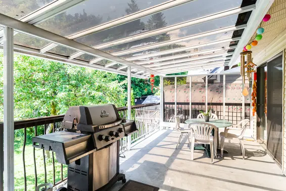 Covered Deck - 3639 Campbell Avenue, North Vancouver  