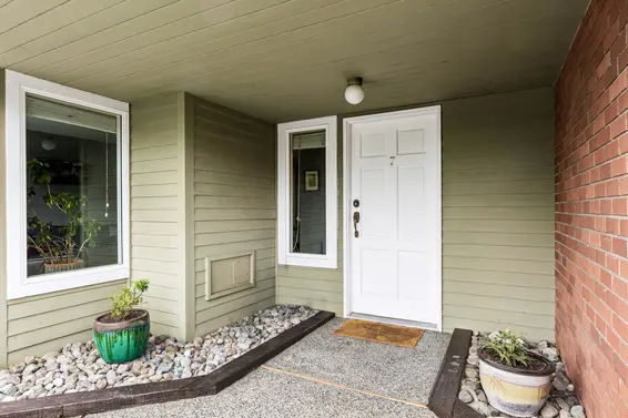 7 240 East Keith Road, North Vancouver For Sale - image 40