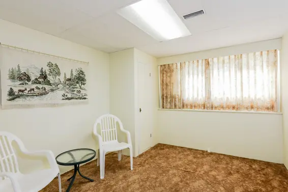 Bedroom - 3490 Institute Road  