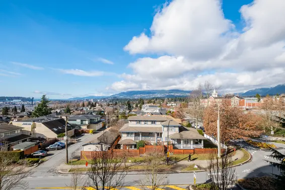 608 683 West Victoria Park, North Vancouver For Sale - image 28