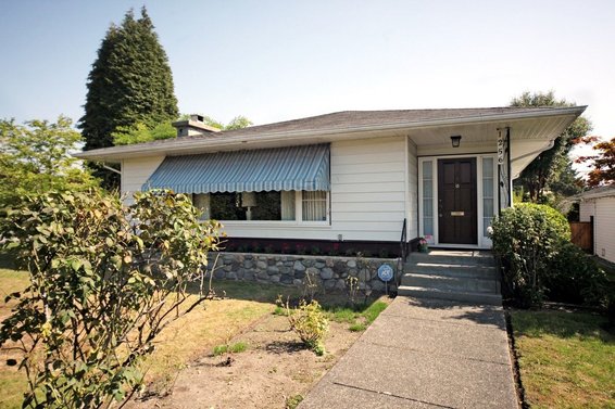1256 Grand Boulevard, North Vancouver