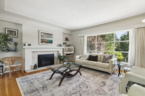 1380 Doran Road, North Vancouver For Sale - image 2