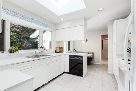 1641 Appin Road, North Vancouver For Sale - image 18