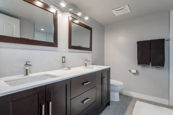 2105 33 Chesterfield Place, North Vancouver For Sale - image 18