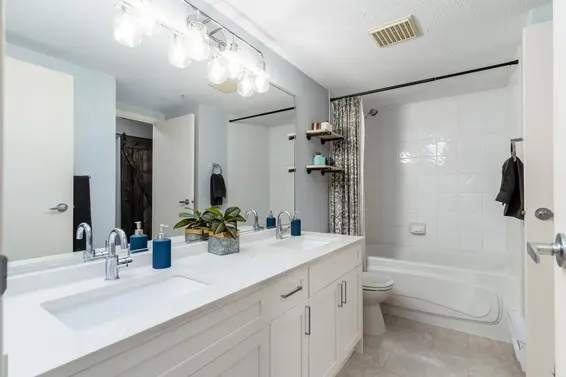 212 147 East 1st Street, North Vancouver For Sale - image 18