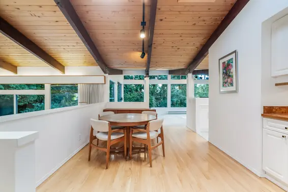 501 West St James Road, North Vancouver For Sale - image 11