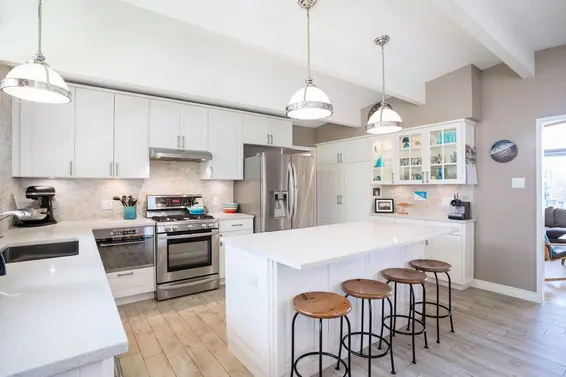 408 West St James Road, North Vancouver For Sale - image 12