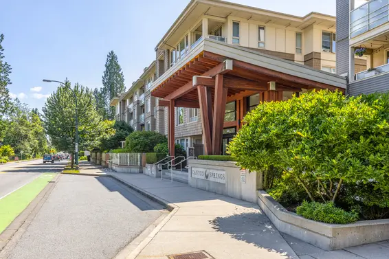 516 2665 Mountain Highway, North Vancouver For Sale - image 1