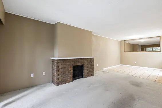 302 1515 Chesterfield Avenue, North Vancouver For Sale - image 6