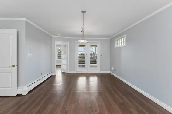 2 221 West 6th Street, North Vancouver For Sale - image 25