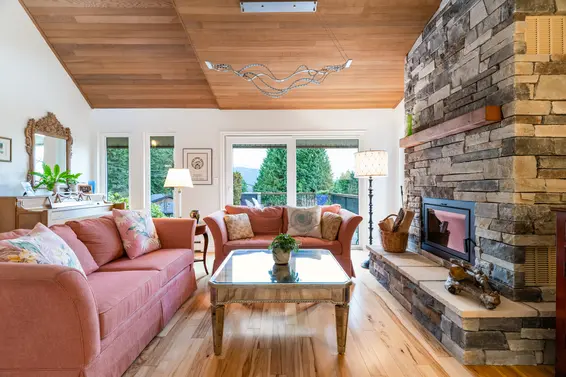 3269 Connaught Avenue, North Vancouver For Sale - image 5